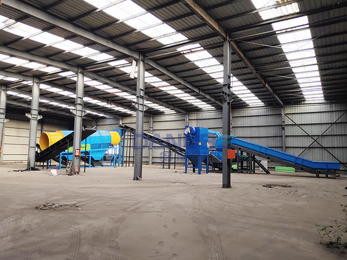 Large Waste Shredding Processing Line