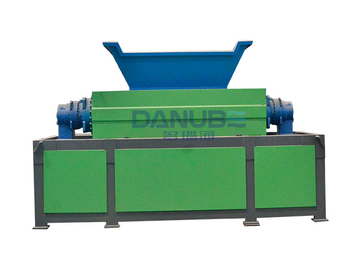 Scrap steel shredder