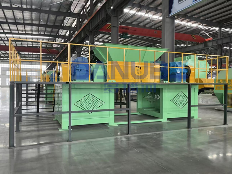 What are the advantages of a shredder